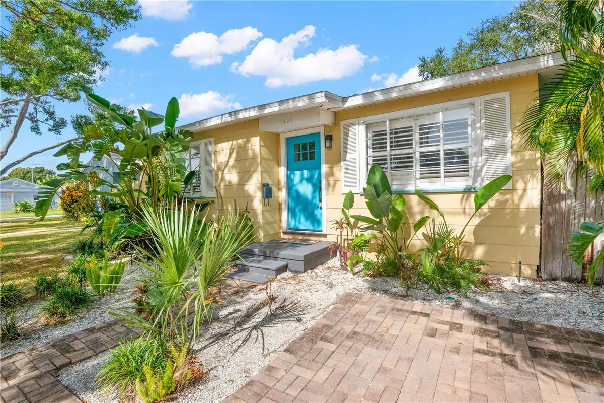 1421 55th Avenue N, Saint Petersburg, FL 33703 - Image #1