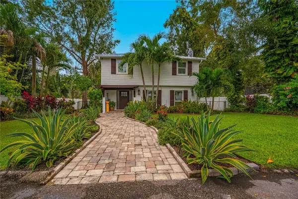 8020 Sharon Drive, TAMPA, FL 33617