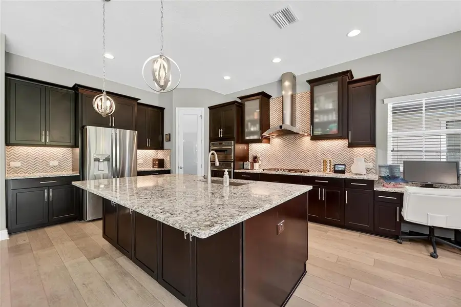 6307 Brevada Lane, Apollo Beach, FL 33572 - Image #2