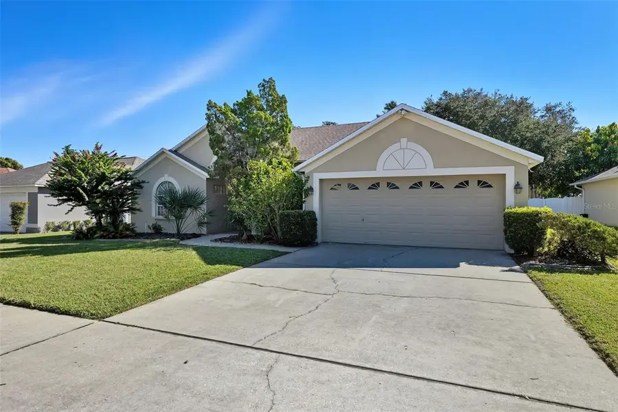 2213 Towering Oaks Circle, Seffner, FL 33584 - Image #2