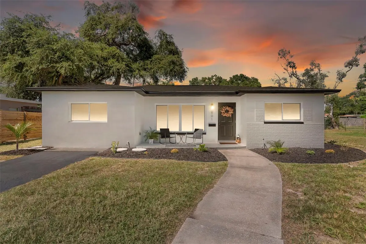 801 63rd Avenue S, Saint Petersburg, FL 33705 - Image #1