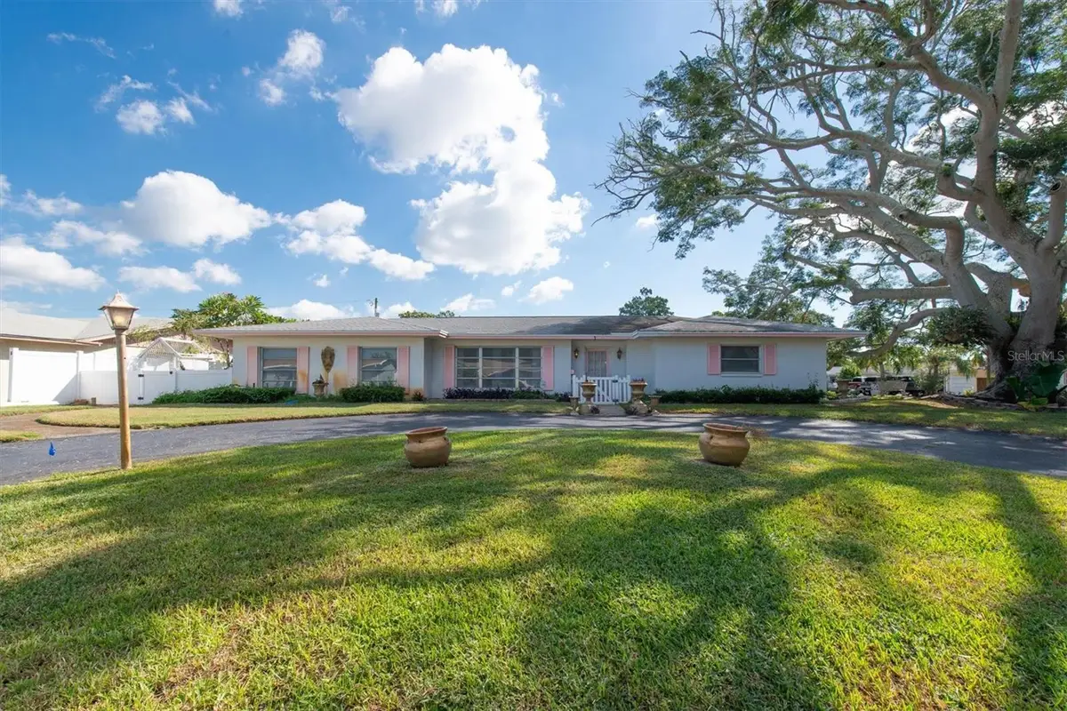 7 N Maywood Avenue, Clearwater, FL 33765 - Image #1