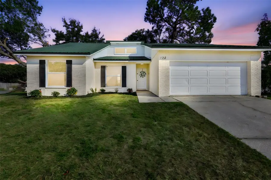 128 Lake Thomas Drive, Winter Haven, FL 33880 - Image #3