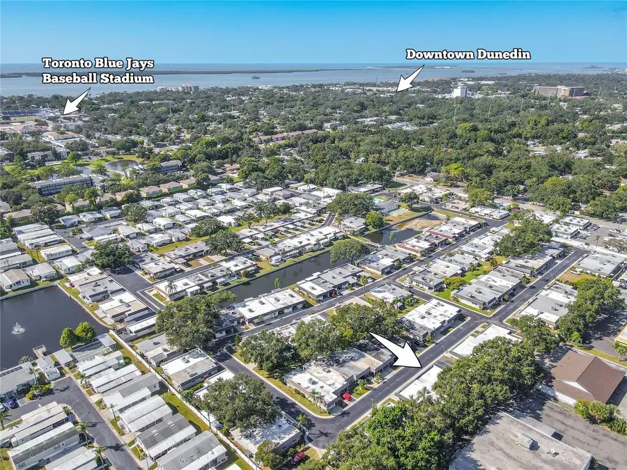 149 Sky Loch Drive E, Dunedin, FL 34698 - Image #2