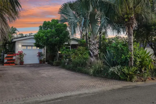 5715 4th Avenue N, ST PETERSBURG, FL 33710