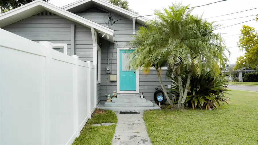 1003 W Mahoney Street, Plant City, FL 33563 - Image #2