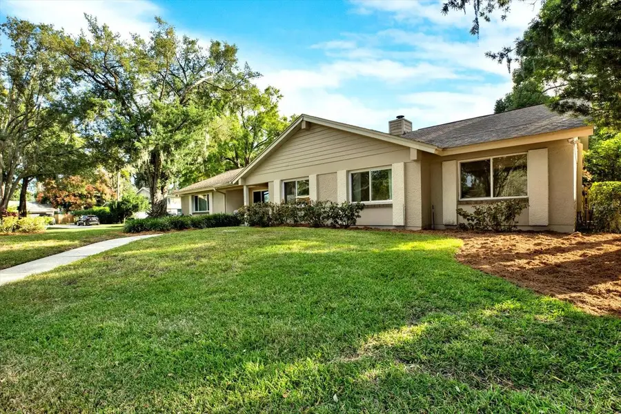 11724 Phoenix Circle, Tampa, FL 33618 - Image #3