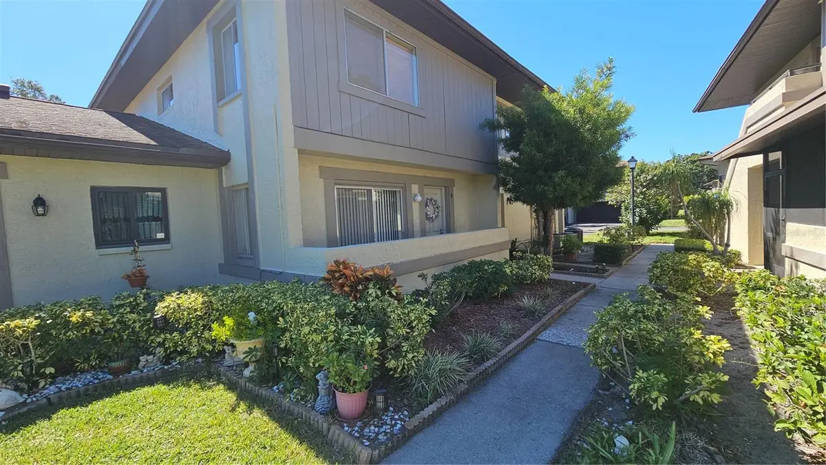 2943 Lichen Lane #B, Clearwater, FL 33760 - Image #1