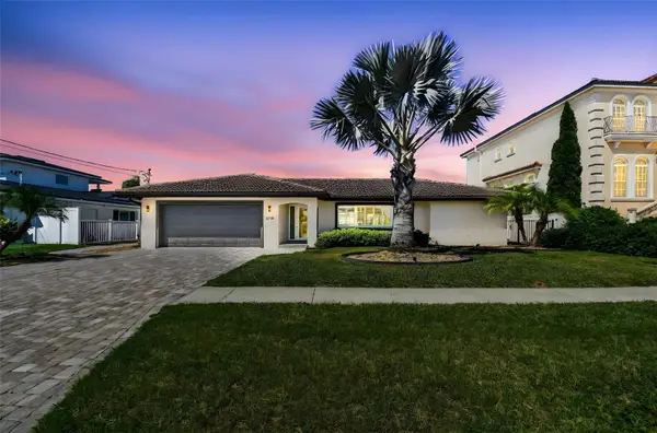 340 Palm Island Ne, CLEARWATER BEACH, FL 33767