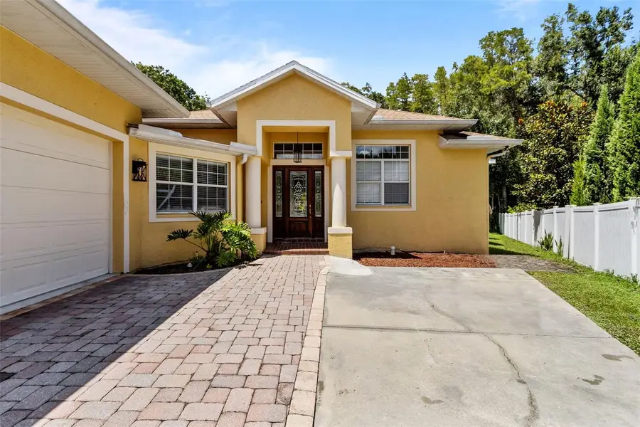4116 Woodacre Lane, Tampa, FL 33624 - Image #2