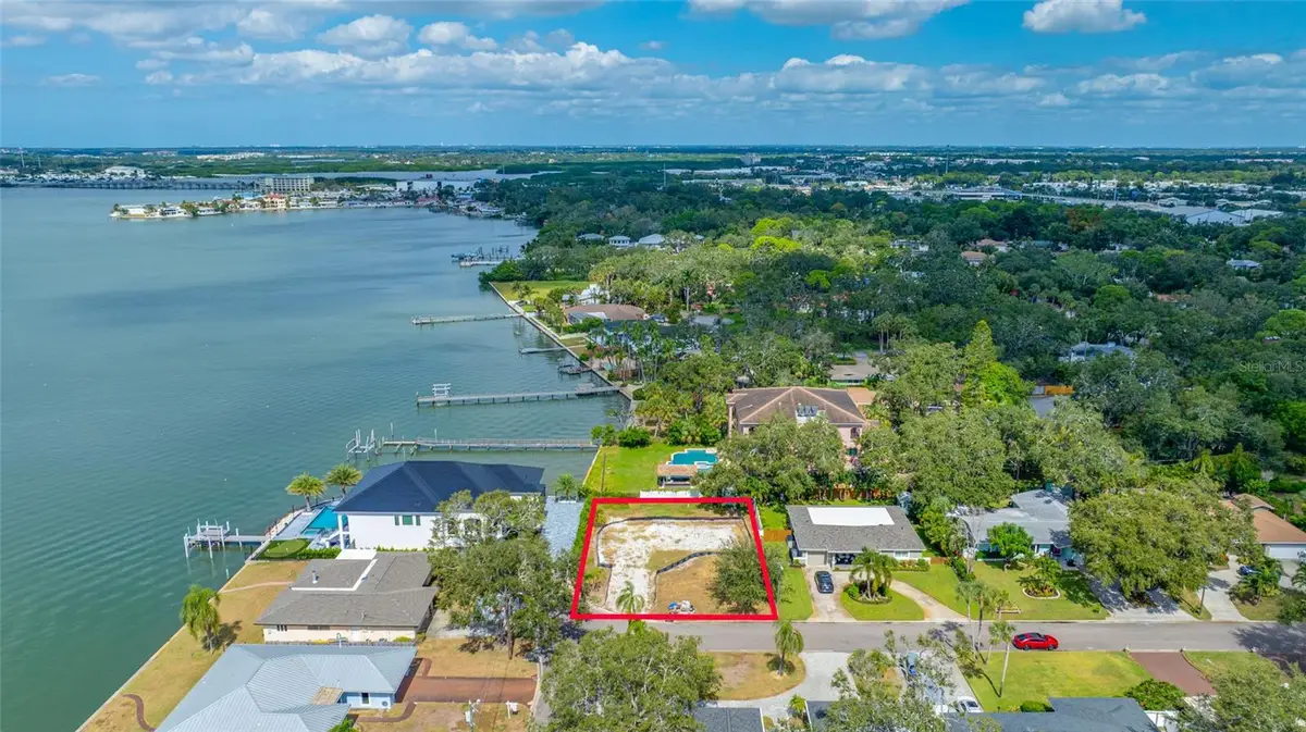8297 33rd Avenue N, Saint Petersburg, FL 33710 - Image #1