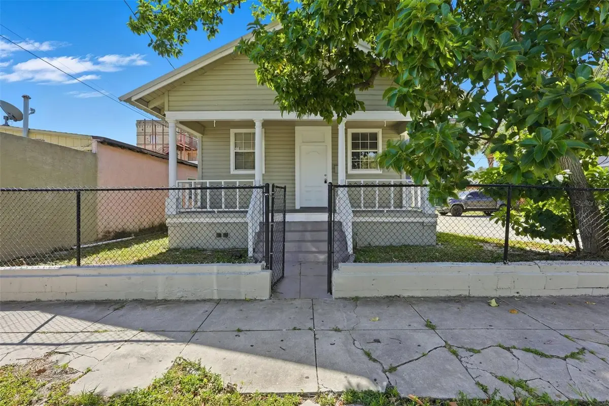 2310 W Arch Street, Tampa, FL 33607 - Image #1