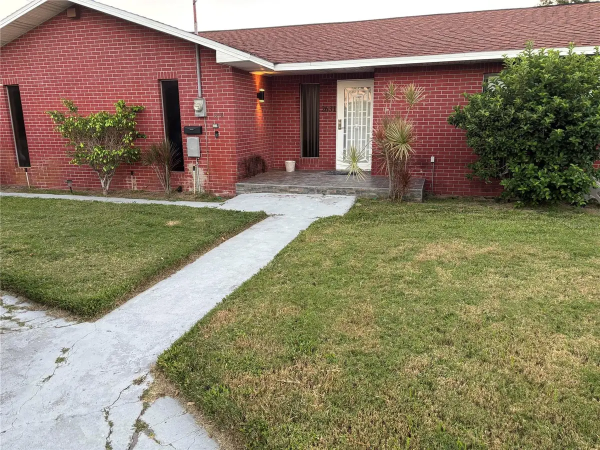 2631 37th Street S, Saint Petersburg, FL 33711 - Image #1