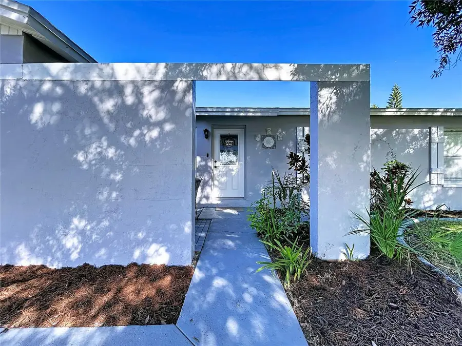 6040 Francis Drive, Apollo Beach, FL 33572 - Image #3