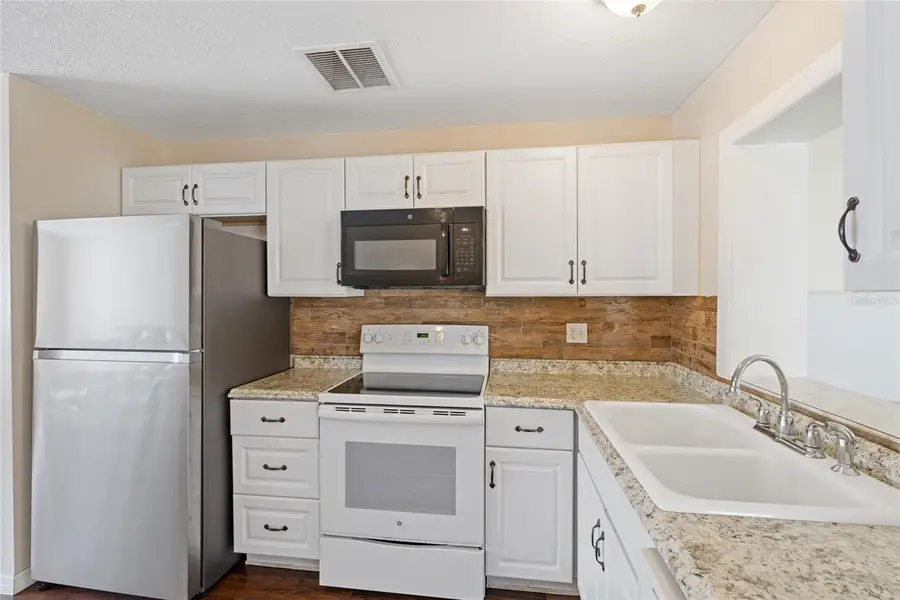 7651 Montague Loop, New Port Richey, FL 34655 - Image #2