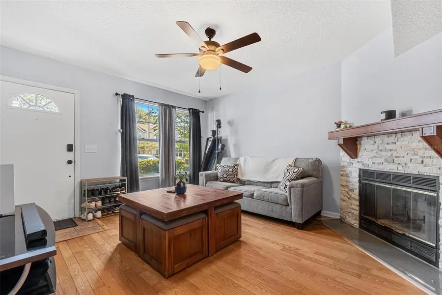 8704 Liberty Place, Tampa, FL 33615 - Image #2