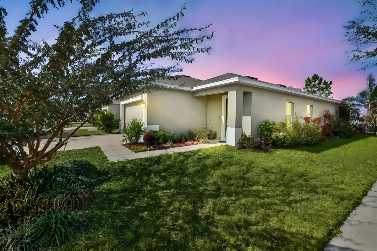 14401 Dunrobin Drive, Wimauma, FL 33598 - Image #1