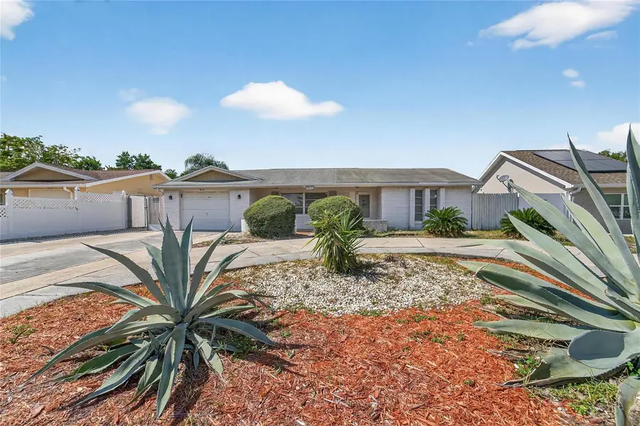 10841 Piccadilly Road, Port Richey, FL 34668 - Image #2