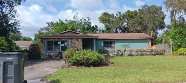 9408 Bethune Drive, THONOTOSASSA, FL 33592