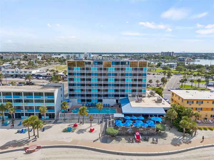 10650 Gulf Boulevard #541, Saint Petersburg, FL 33706 - Image #3