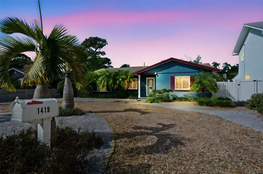 1419 Gray Street S, Gulfport, FL 33707 - Image #2