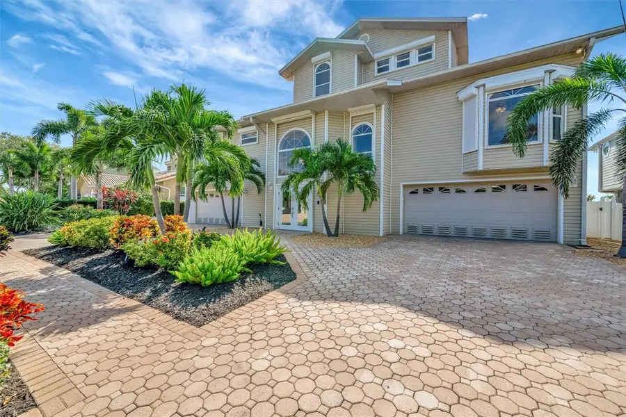 5918 Skimmer Point Boulevard S, Gulfport, FL 33707 - Image #2