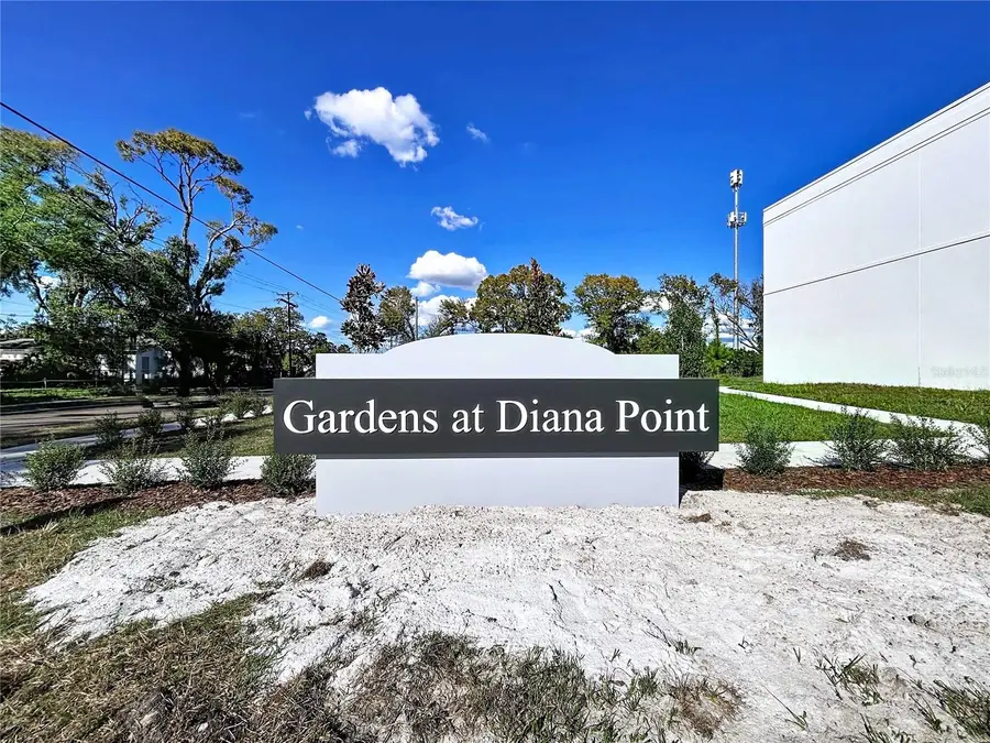 4366 Cambio Gardens Court, Tampa, FL 33610 - Image #2