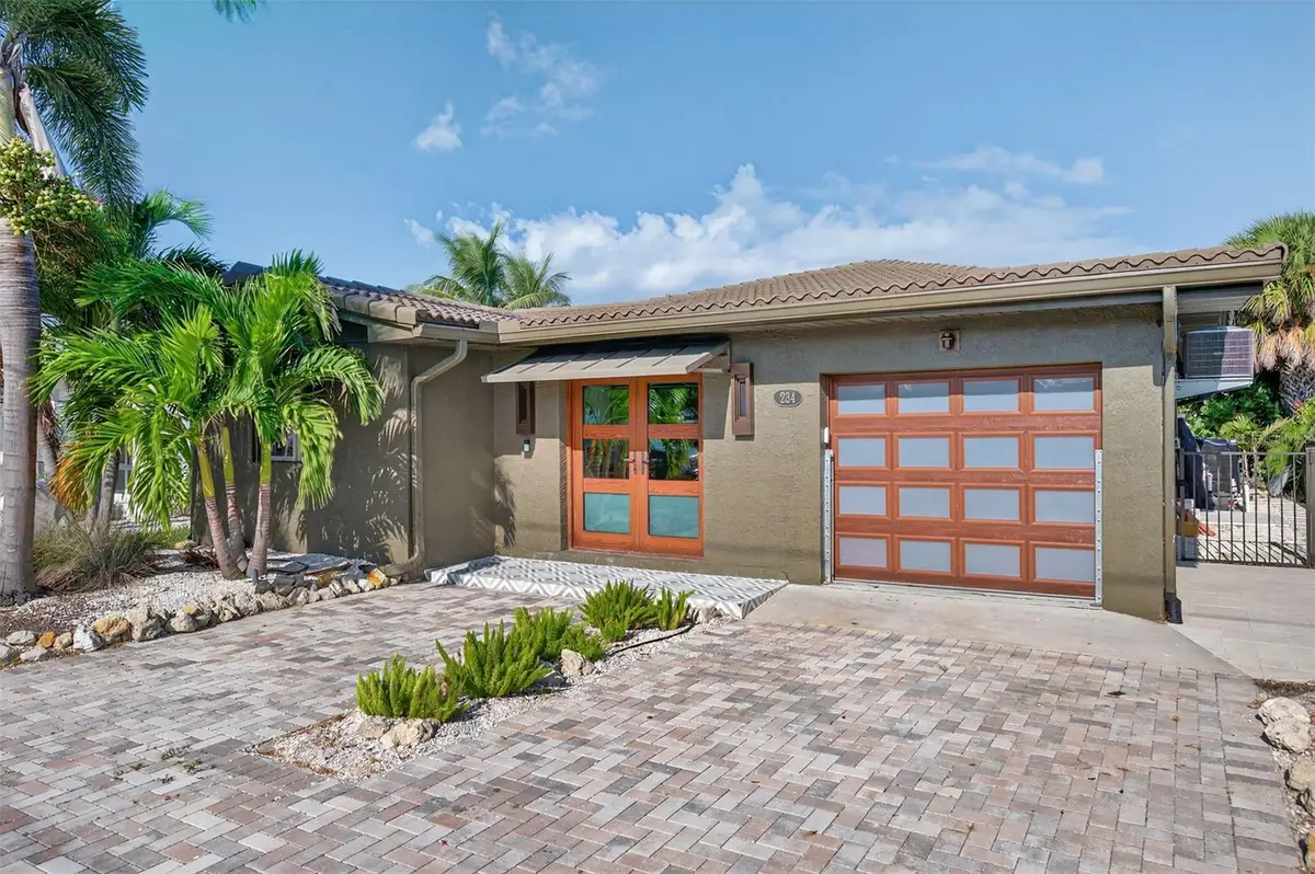 234 145th Avenue E, Madeira Beach, FL 33708 - Image #1