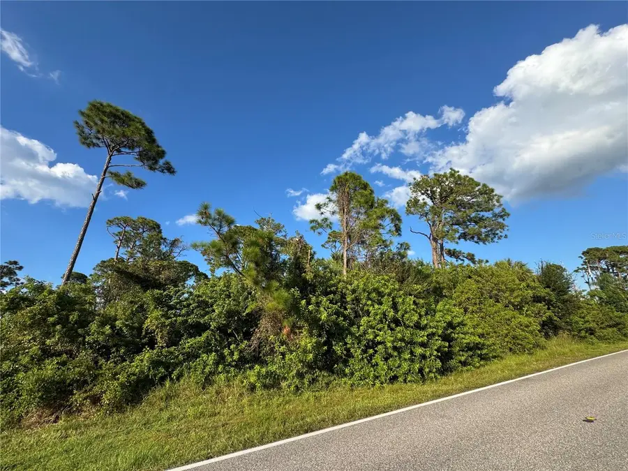 18074 Wintergarden Avenue, Port Charlotte, FL 33948 - Image #3