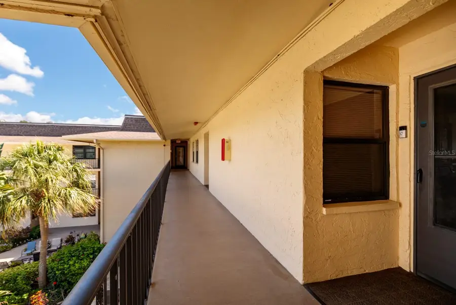 12300 Vonn Road #6303, Largo, FL 33774 - Image #3