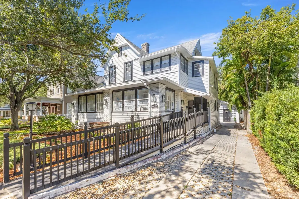 609 W Azeele Street, Tampa, FL 33606 - Image #1