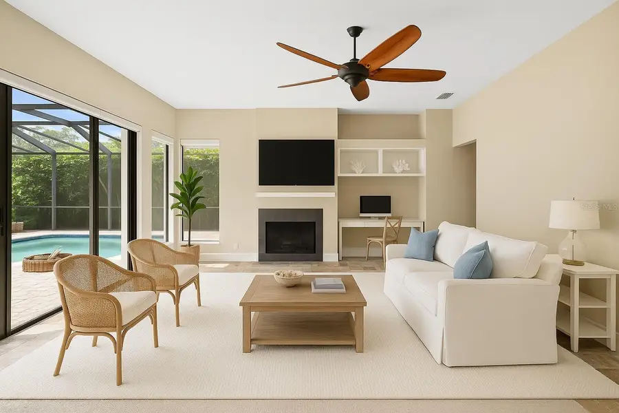 5904 Pelican Bay Plaza S, Gulfport, FL 33707 - Image #2