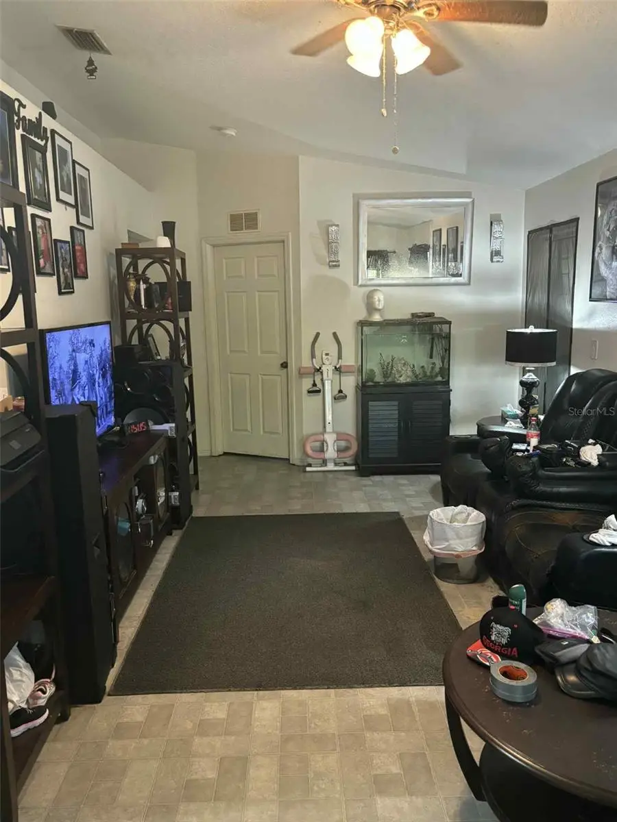 812 27th Street E, Bradenton, FL 34208 - Image #2