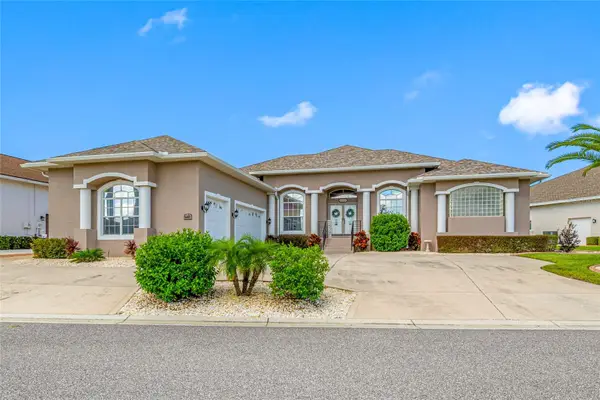 6750 Huntington Hills Boulevard, LAKELAND, FL 33810