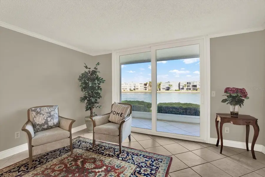 7625 Sun Island Drive S #107, South Pasadena, FL 33707 - Image #3