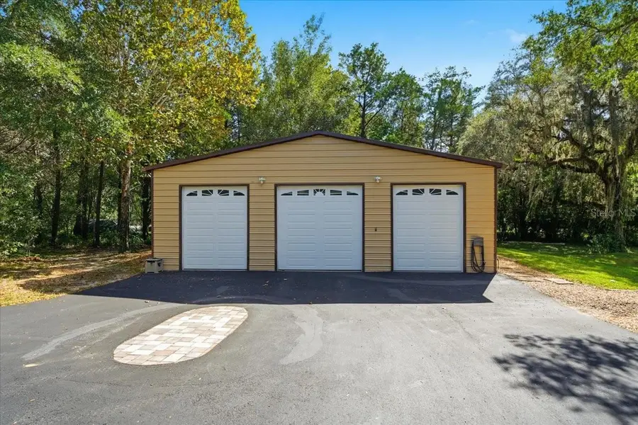 22063 Lake Lindsey Road, Brooksville, FL 34601 - Image #2