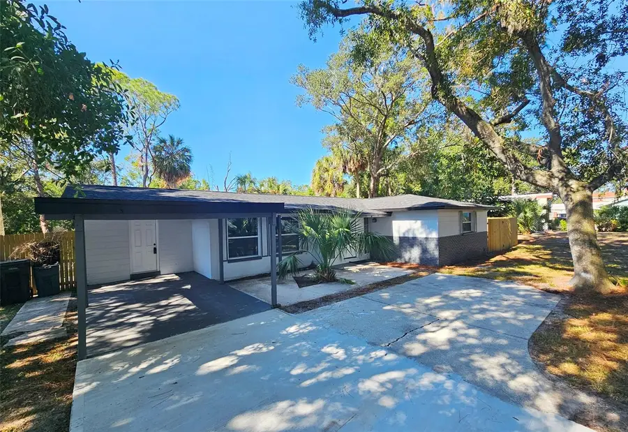 9218 Memorial Highway, Tampa, FL 33615 - Image #2