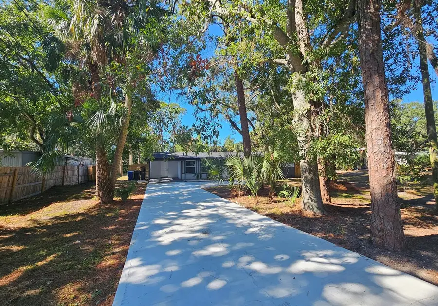 9218 Memorial Highway, Tampa, FL 33615 - Image #3