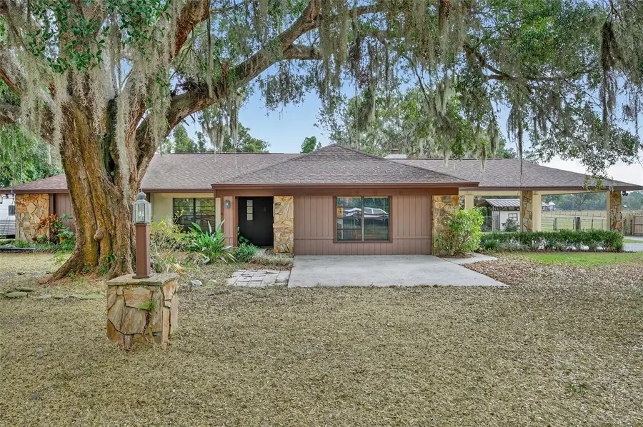 1825 Streetman Drive, Lithia, FL 33547 - Image #2