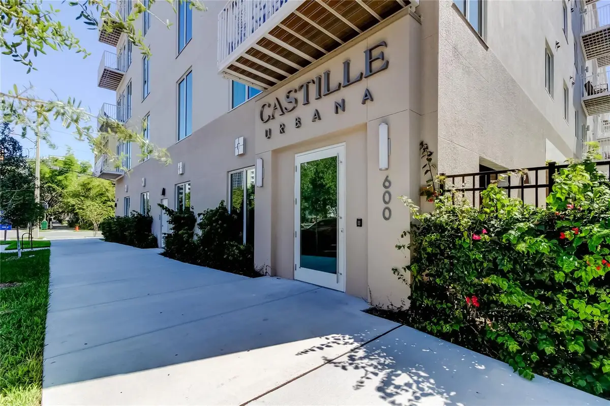 600 3rd Avenue S #302, Saint Petersburg, FL 33701 - Image #1