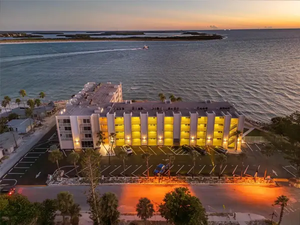 200 1st Avenue #111, ST PETE BEACH, FL 33706