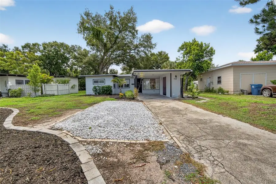 764 62nd Place S, Saint Petersburg, FL 33705 - Image #2