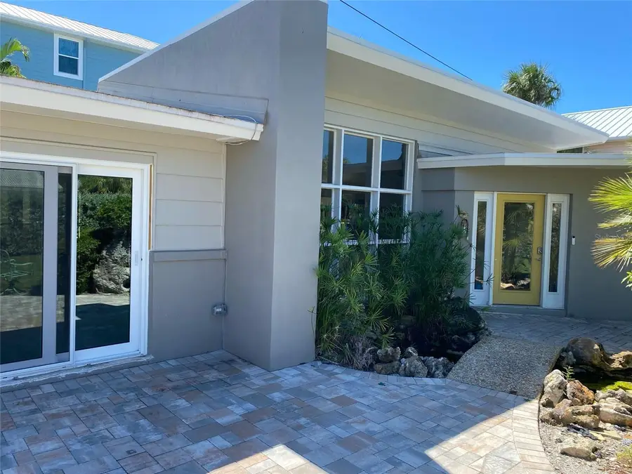 65 Iris Street, Clearwater, FL 33767 - Image #2