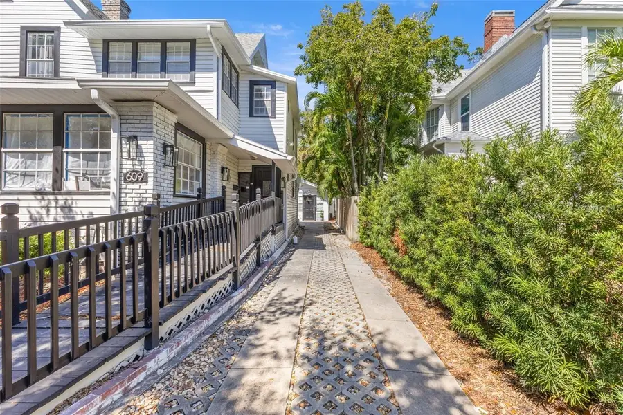 609 W Azeele Street, Tampa, FL 33606 - Image #3