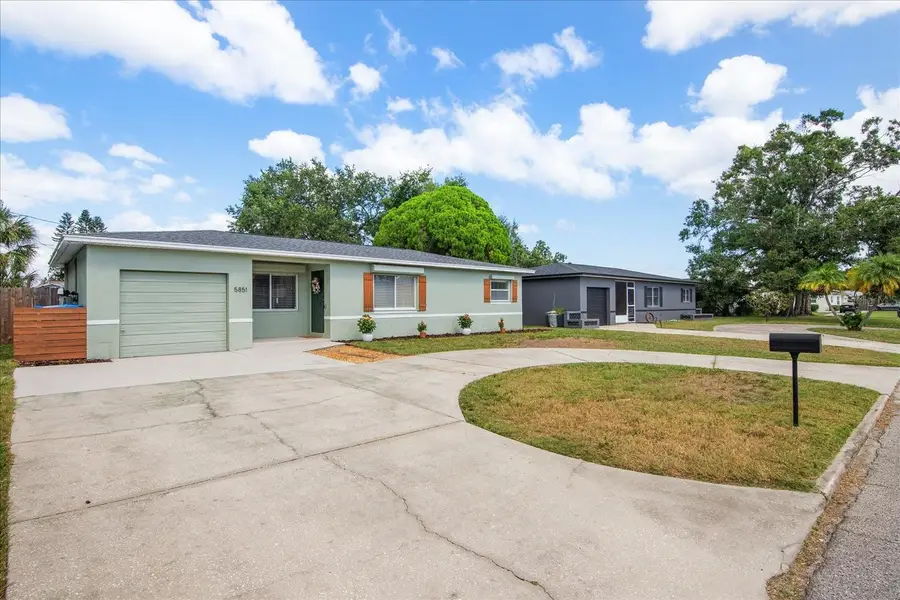 5851 44th Avenue N, Kenneth City, FL 33709 - Image #2