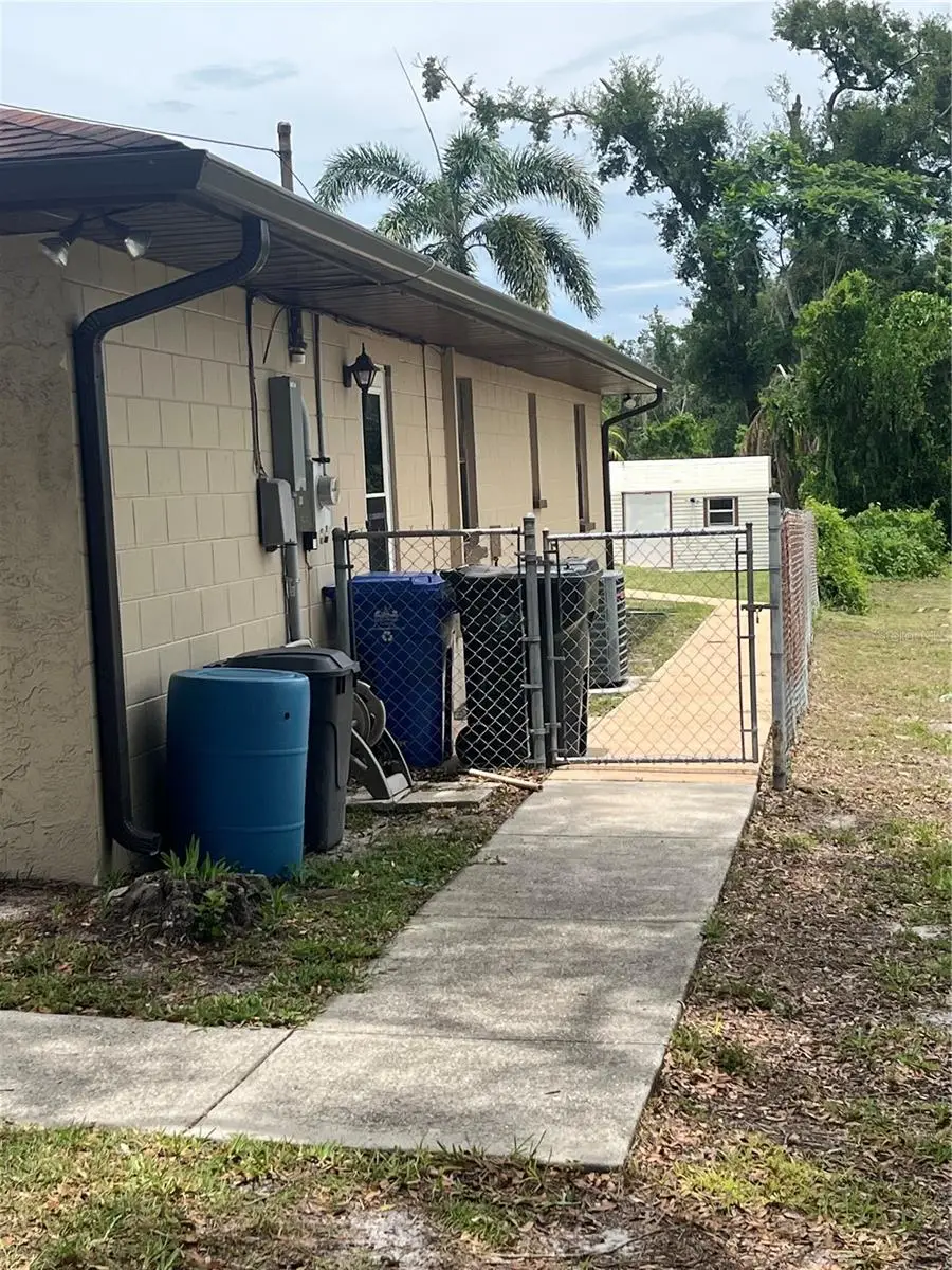 202 E 127th Avenue, Tampa, FL 33612 - Image #3