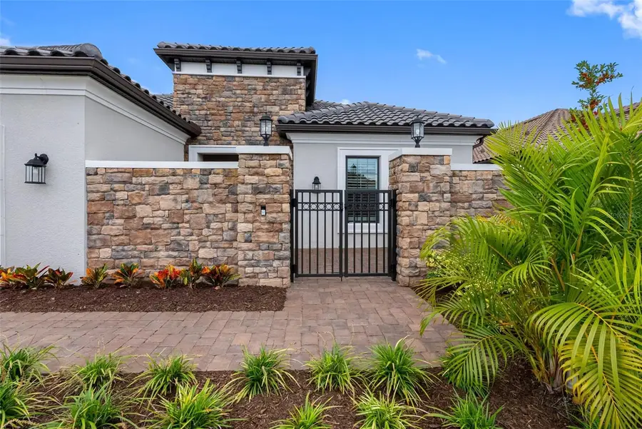 4795 Freccia Loop, Wesley Chapel, FL 33543 - Image #2