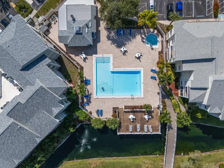 6826 Stones Throw Circle N #11206, Saint Petersburg, FL 33710 - Image #2