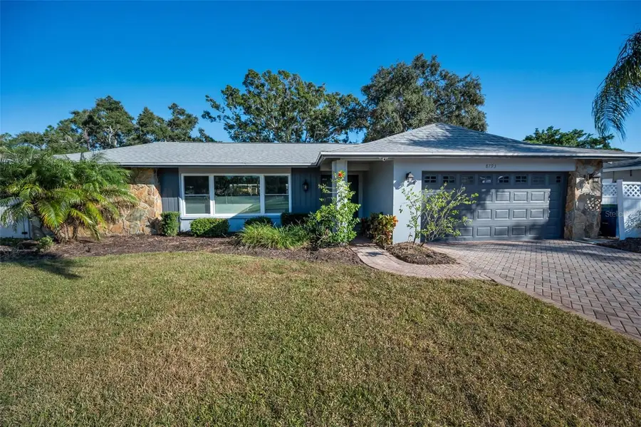 8793 Merrimoor Boulevard E, Seminole, FL 33777 - Image #2