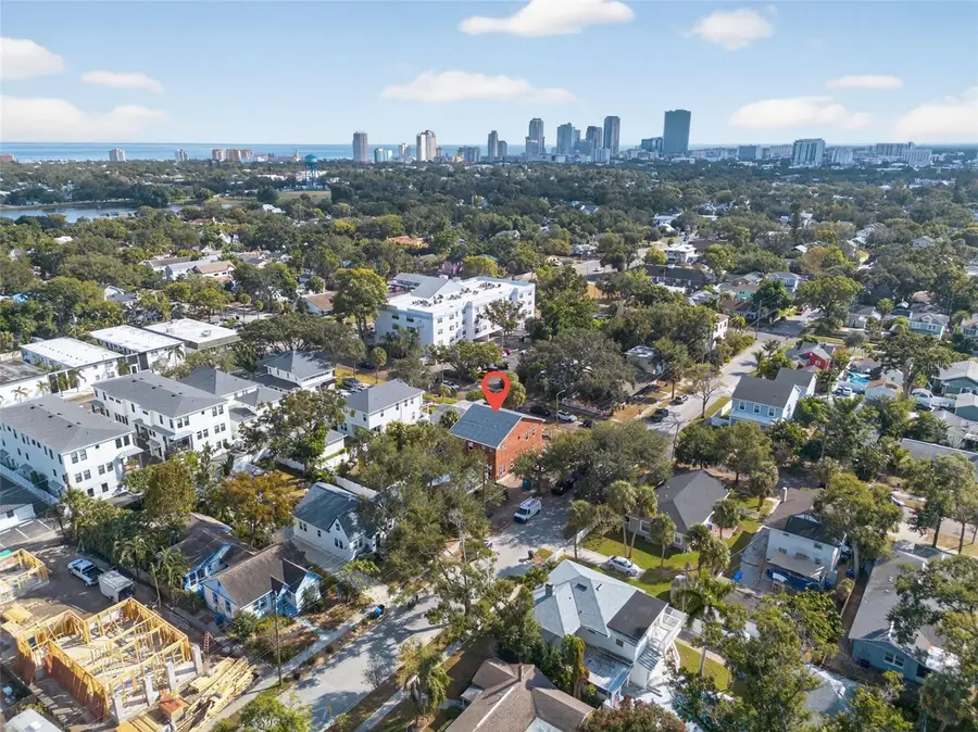 939 19th Avenue N, Saint Petersburg, FL 33704 - Image #2
